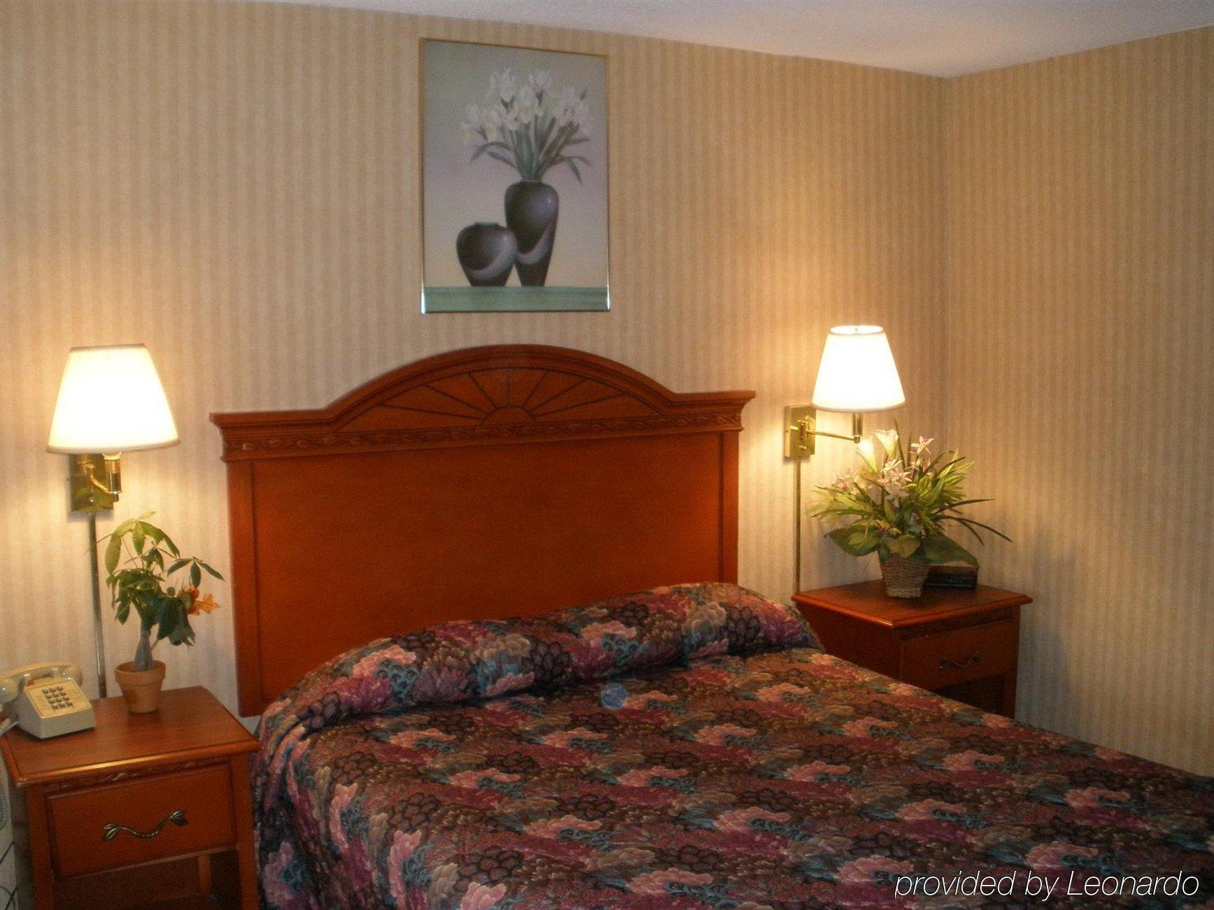 فلينت Home Town Inn الغرفة الصورة